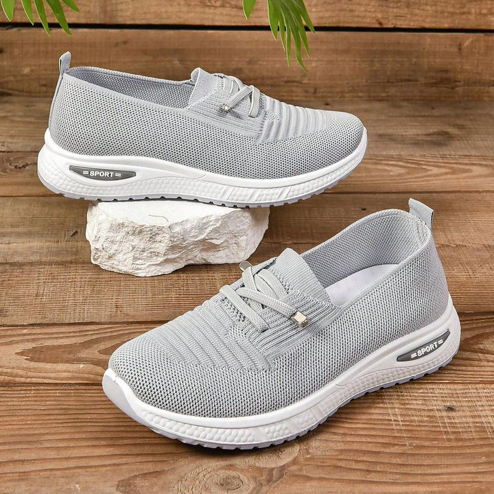 Isa - Orthopedic Comfort Sneakers