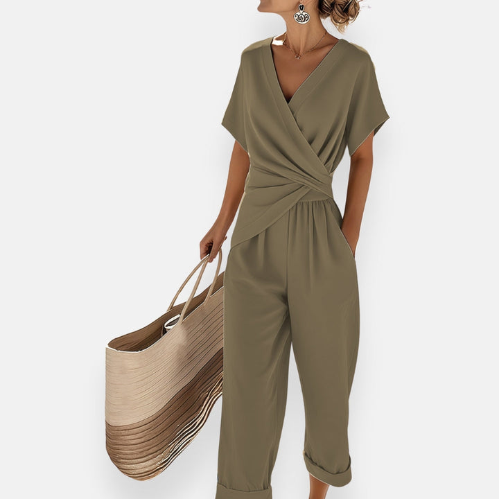 Loni | Draped Bow Outfit