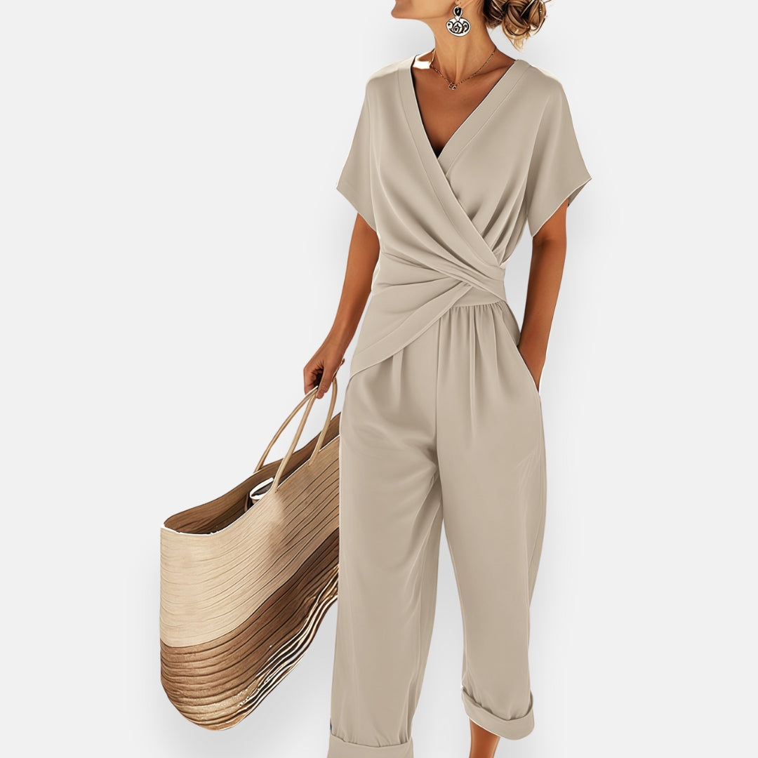 Loni | Draped Bow Outfit