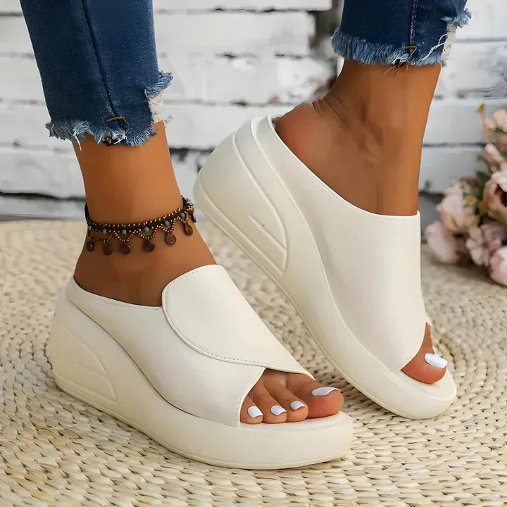 Yolanda™ – Orthopedic Slip-on Wedge Sandals