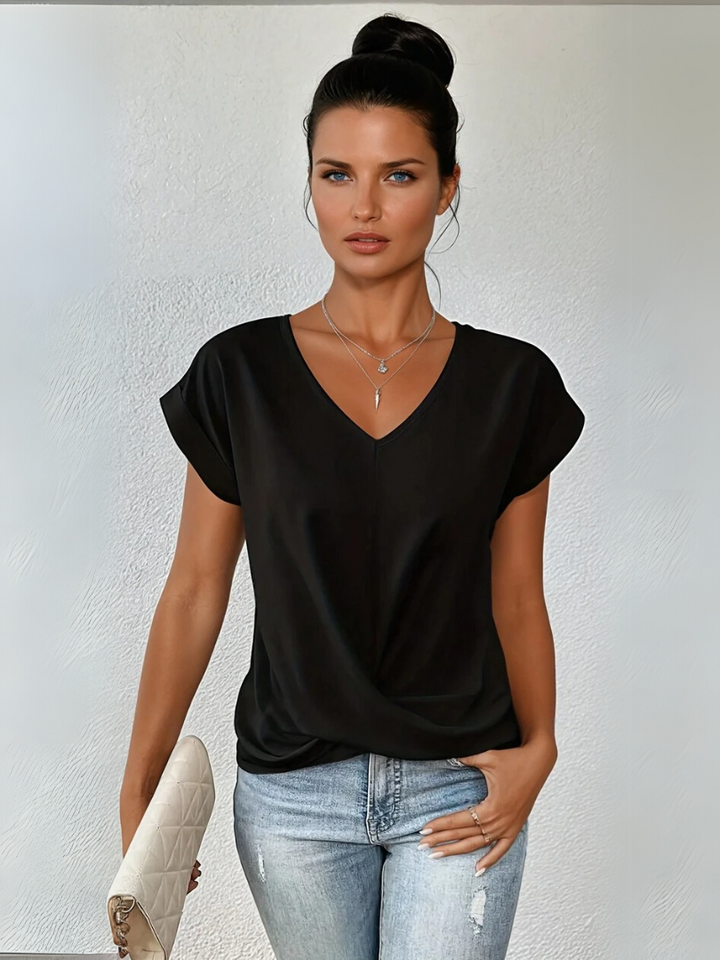 Zalina | The Sweetheart Neckline Casual T-Shirt