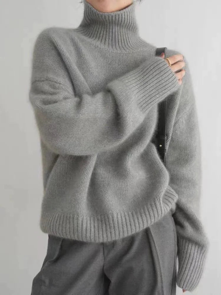 Aurelia | Luxe Turtleneck Sweater