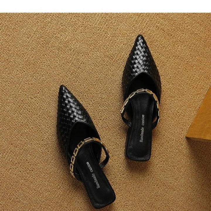 Doran Pointed Slippers