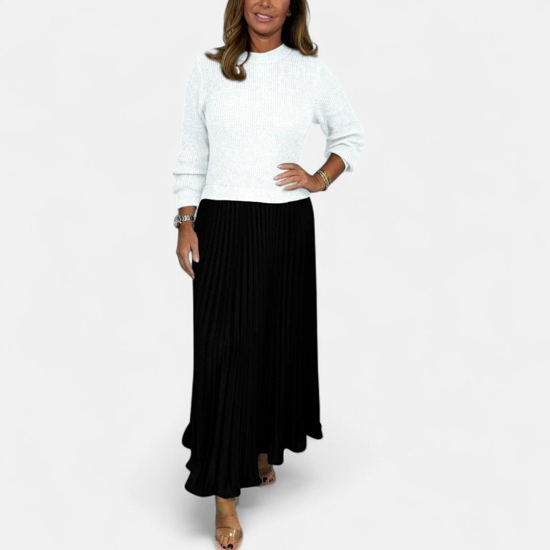 Christel - Maxi dress with sweater and pleated skirt