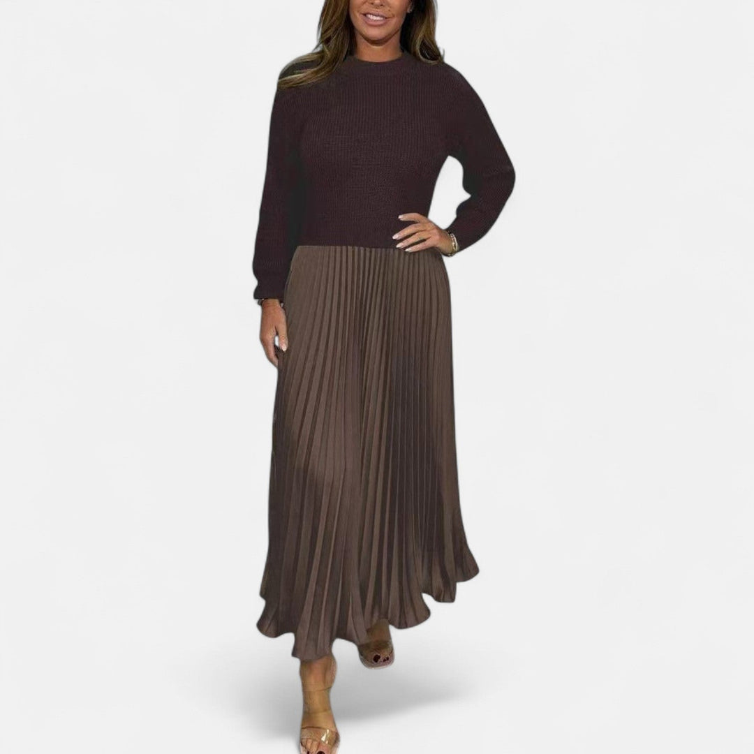 Christel - Maxi dress with sweater and pleated skirt