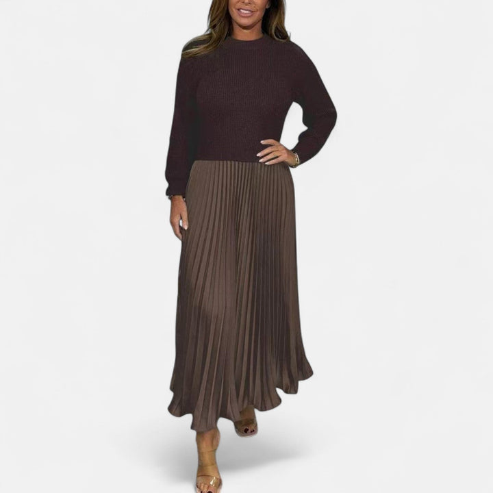 Christel - Maxi dress with sweater and pleated skirt