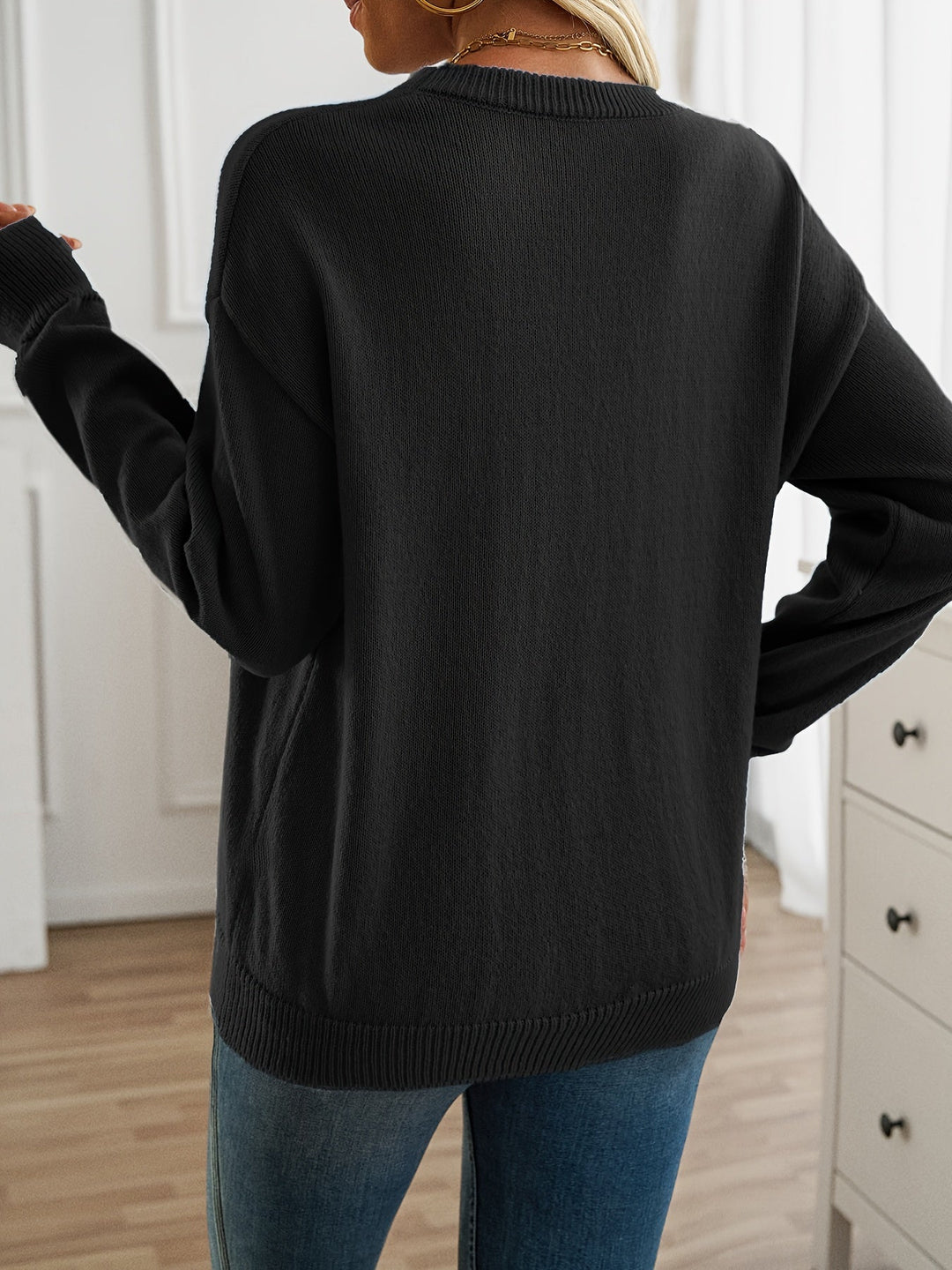 Julliet - Long Sleeve Crew Neck Sweater